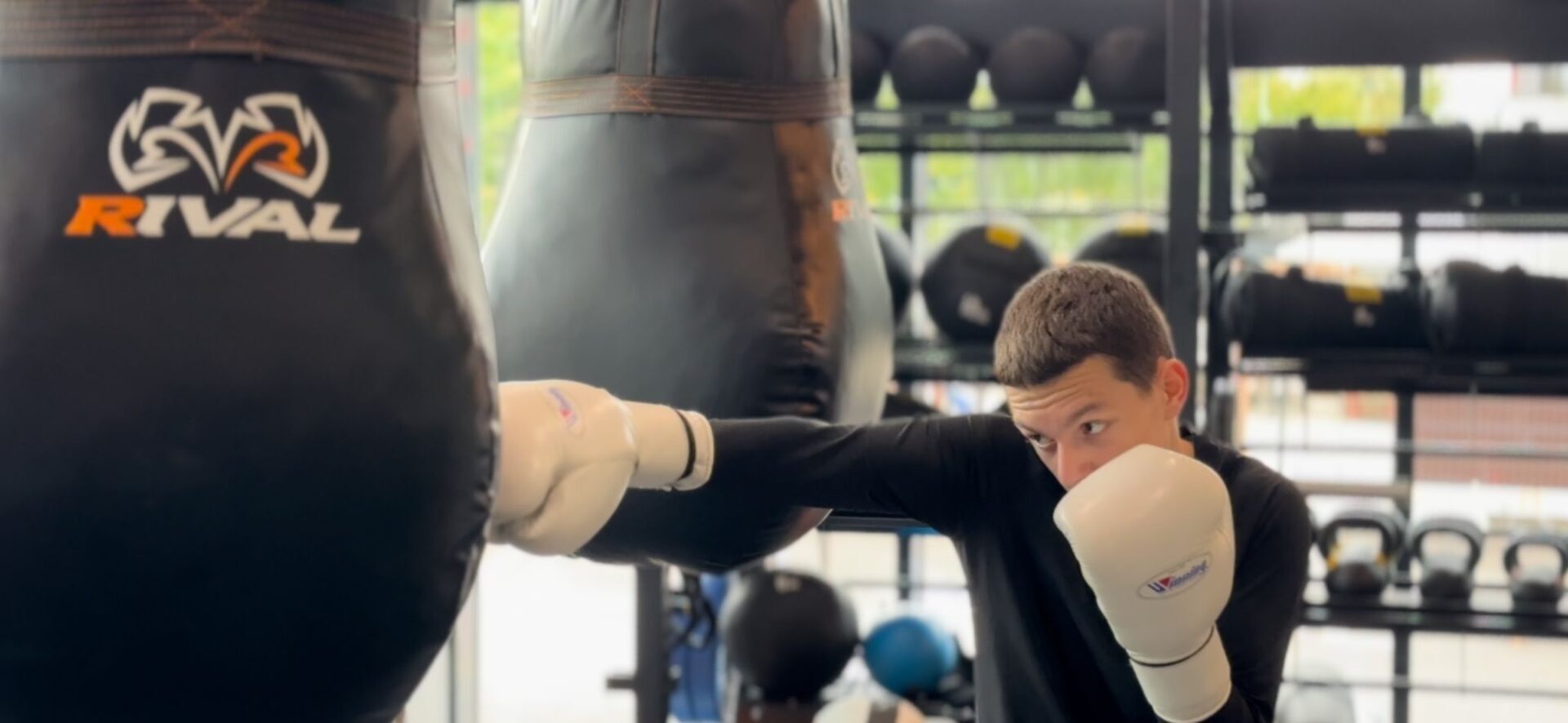 Copii 6-16 ani — antrenament de box la Golden Boy Boxing Gym din Florești